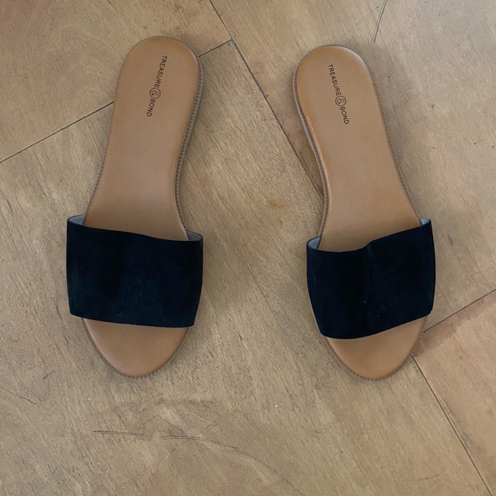 Treasure & bond slides size 11 W